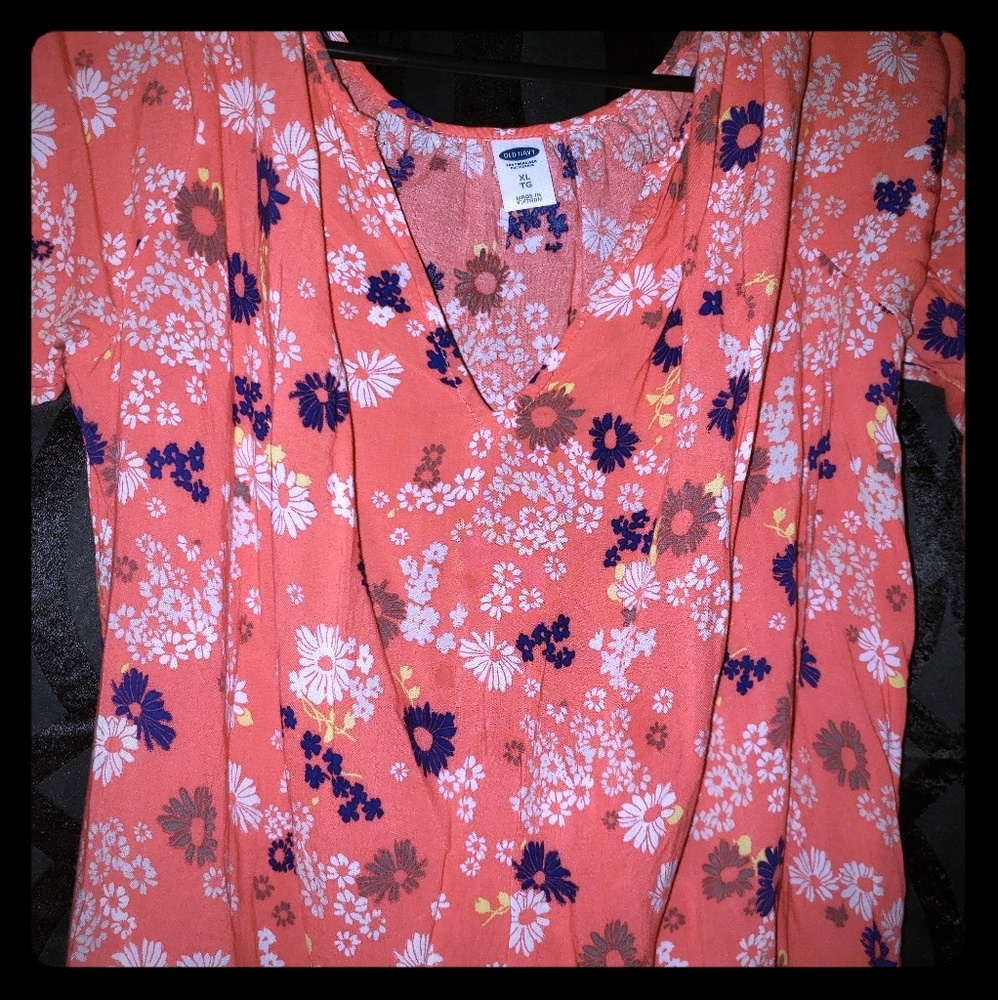..Old navy floral print top